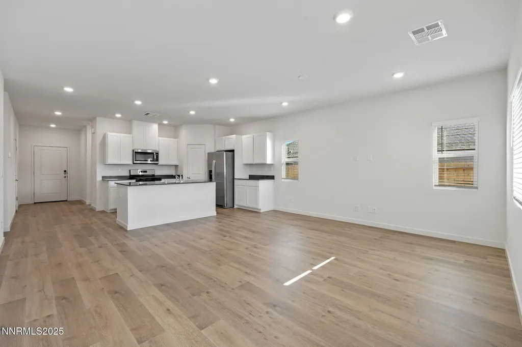 4547 Mifflin Fernley NV 89408