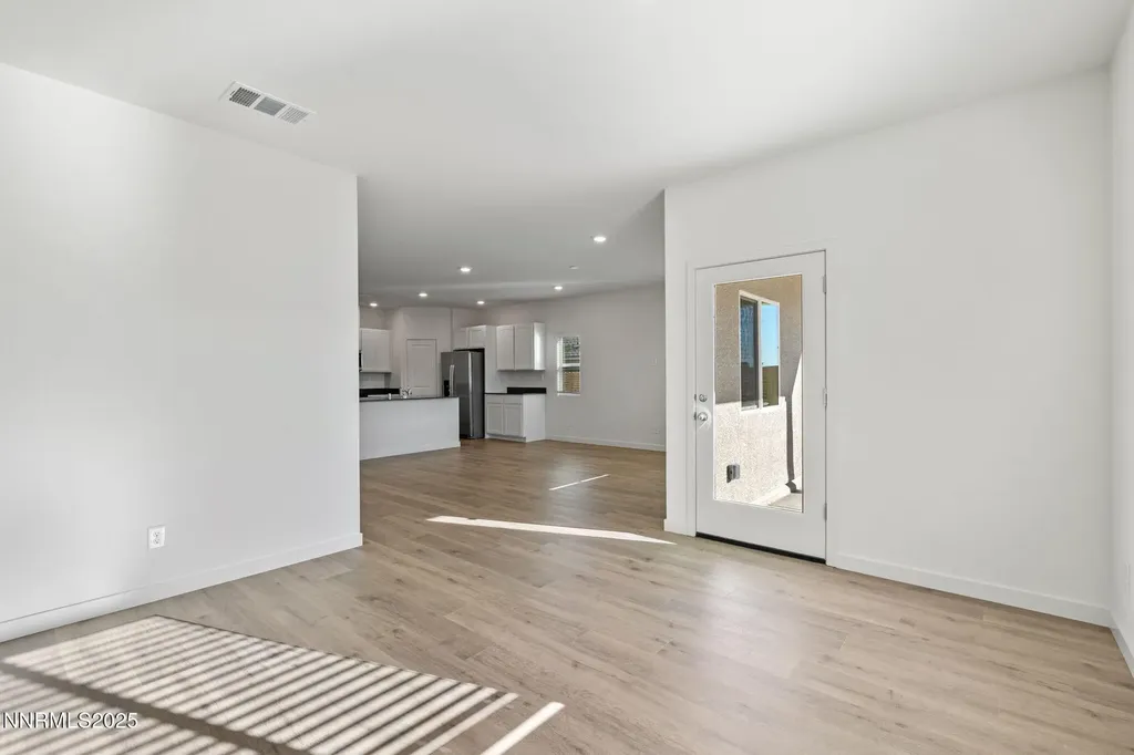 4547 Mifflin Fernley NV 89408