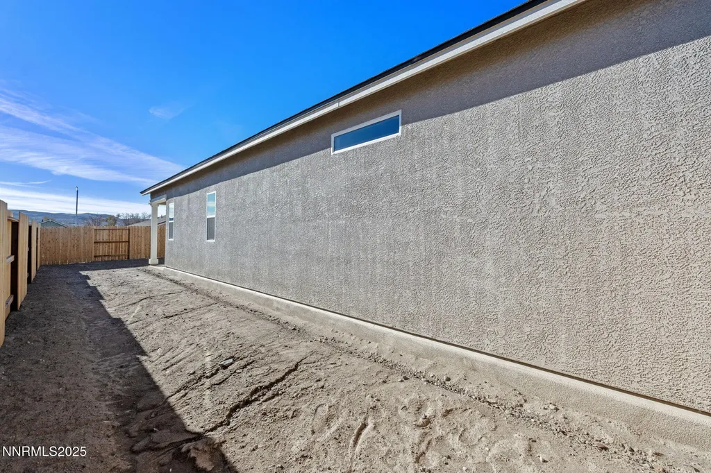 4547 Mifflin Fernley NV 89408
