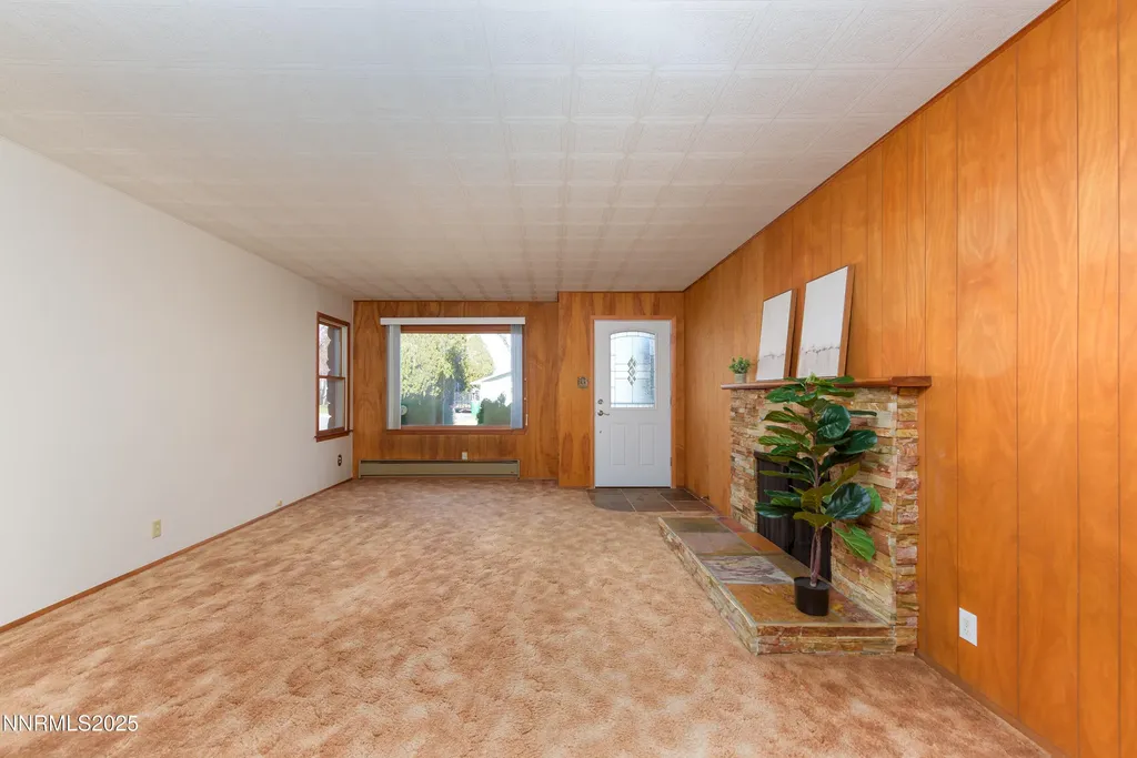 1307 4th Carson City NV 89703
