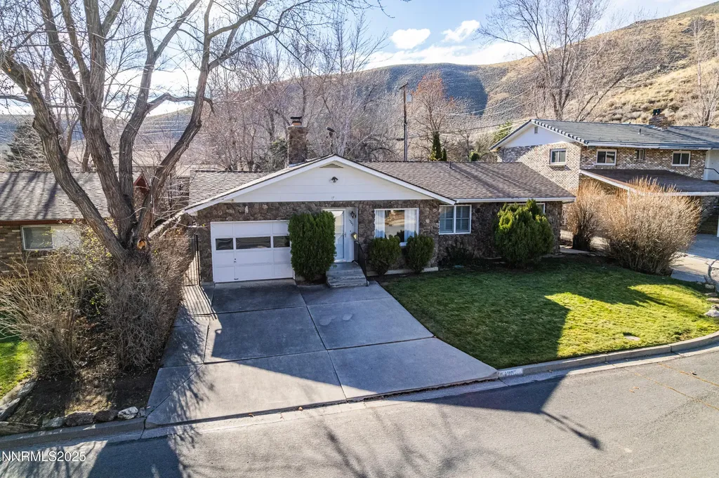 1307 4th Carson City NV 89703
