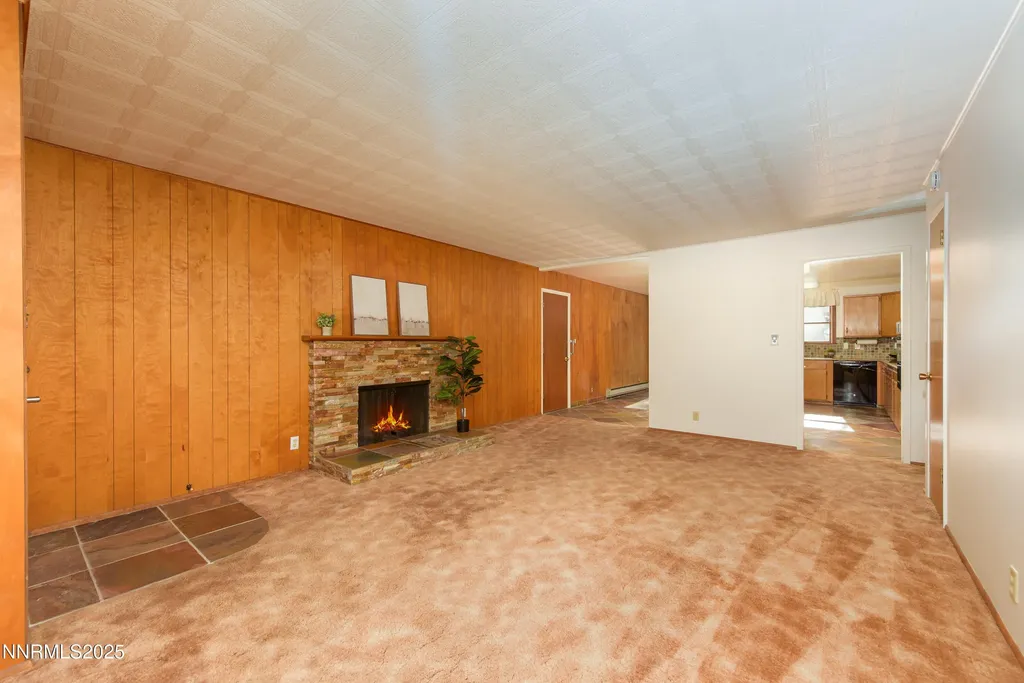 1307 4th Carson City NV 89703