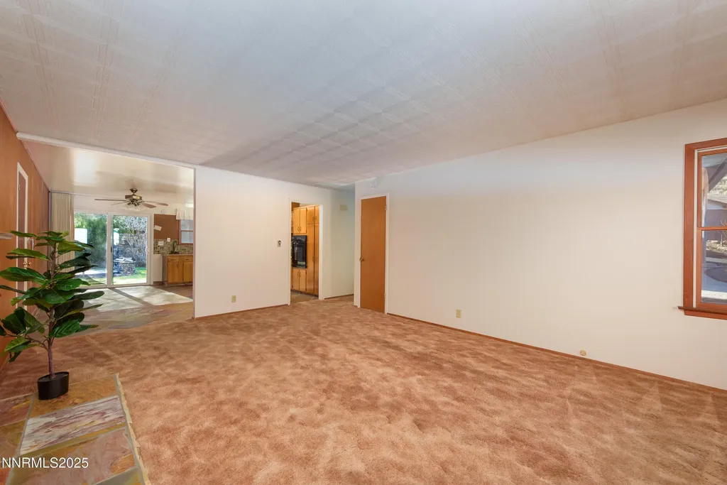 1307 4th Carson City NV 89703