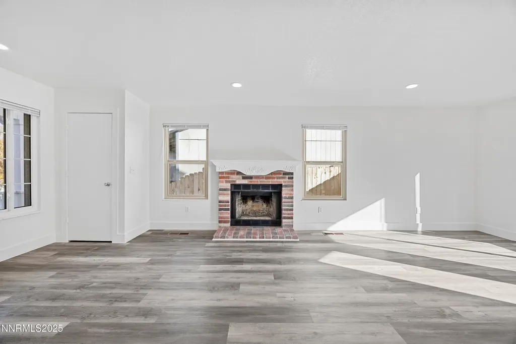 1290 Highgate Sparks NV 89434