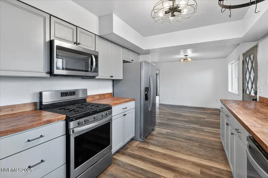 16555 Red Rock Reno NV 89508