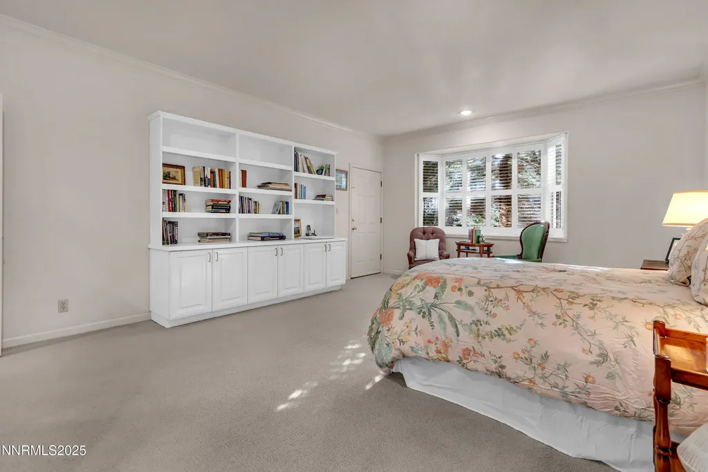 3850 Chinook Creek Reno NV 89519