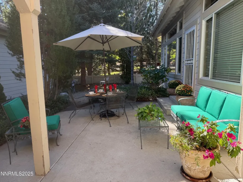 3850 Chinook Creek Reno NV 89519