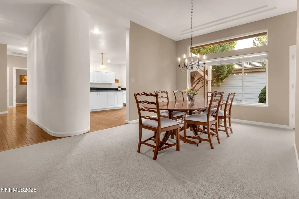 3850 Chinook Creek Reno NV 89519