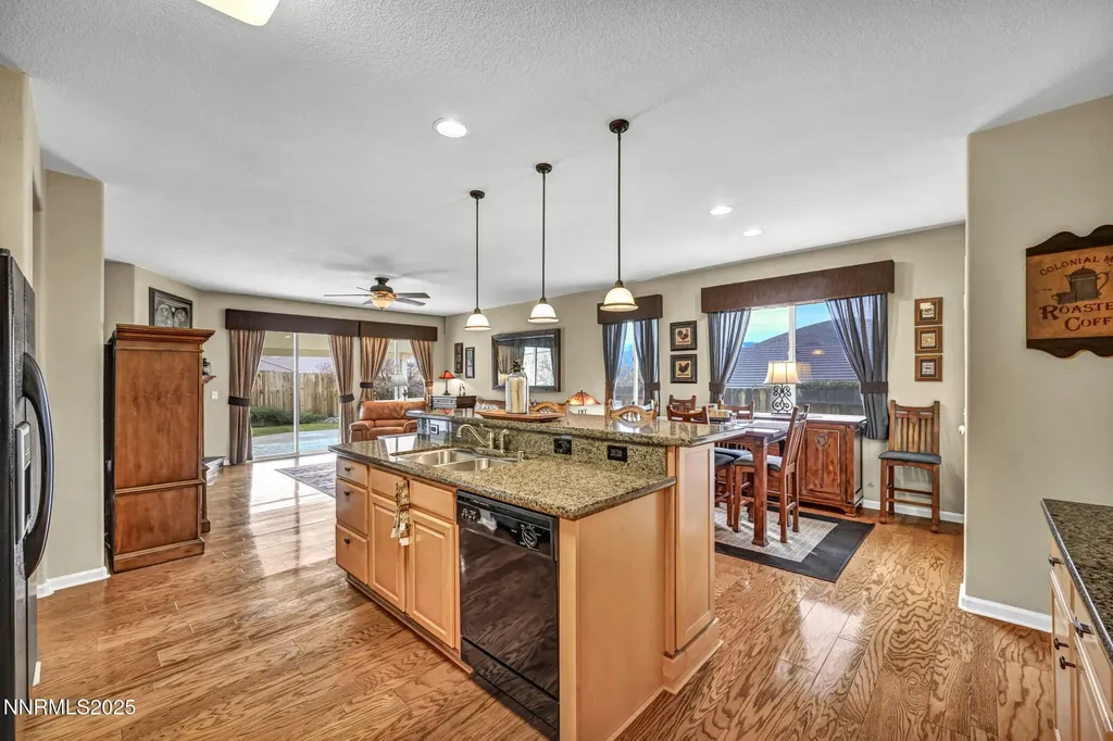 6142 Mia Vista Reno NV 89502