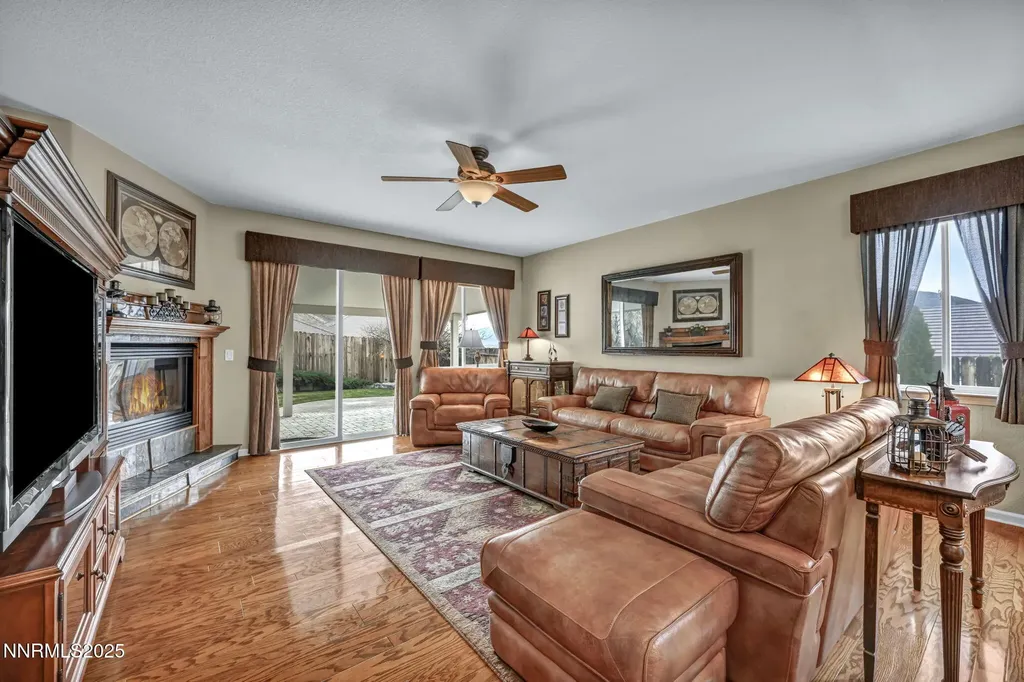 6142 Mia Vista Reno NV 89502