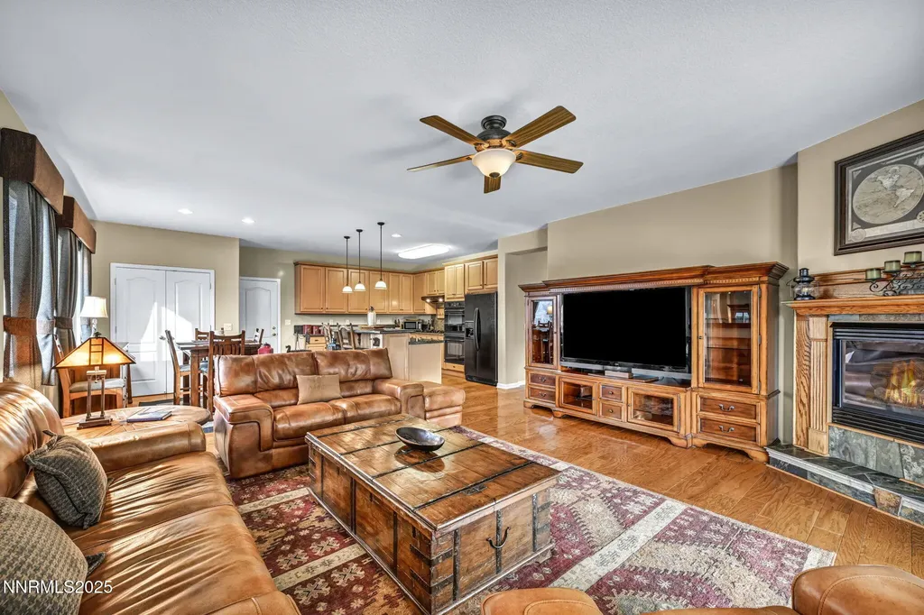 6142 Mia Vista Reno NV 89502
