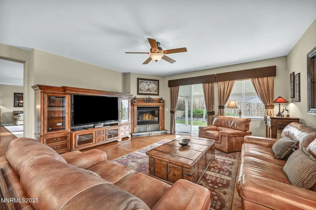 6142 Mia Vista Reno NV 89502