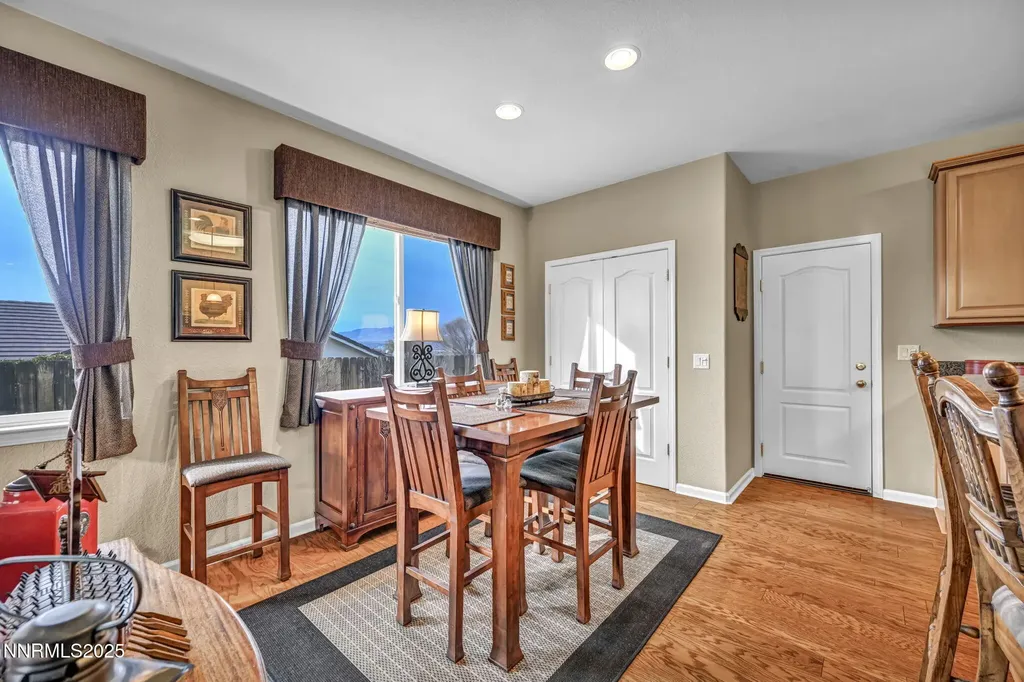 6142 Mia Vista Reno NV 89502