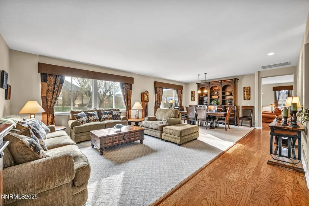 6142 Mia Vista Reno NV 89502