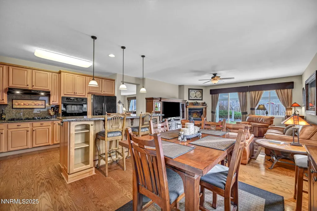 6142 Mia Vista Reno NV 89502