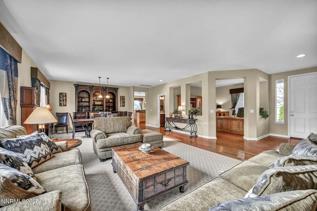 6142 Mia Vista Reno NV 89502
