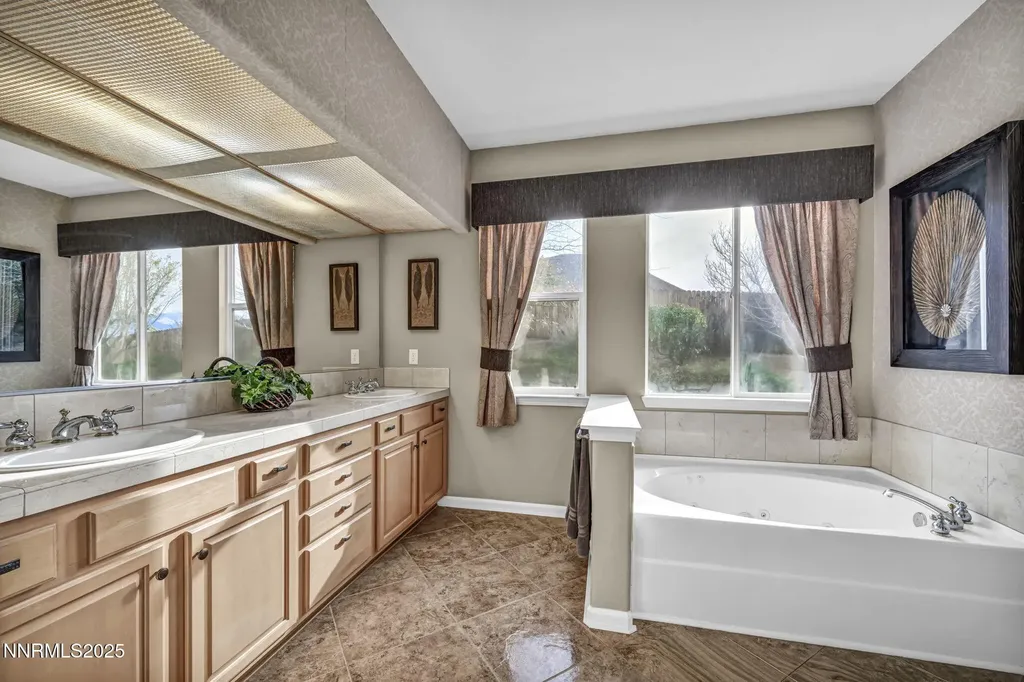 6142 Mia Vista Reno NV 89502