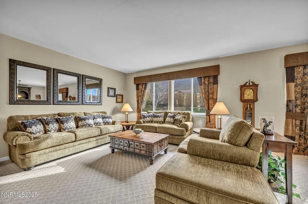 6142 Mia Vista Reno NV 89502