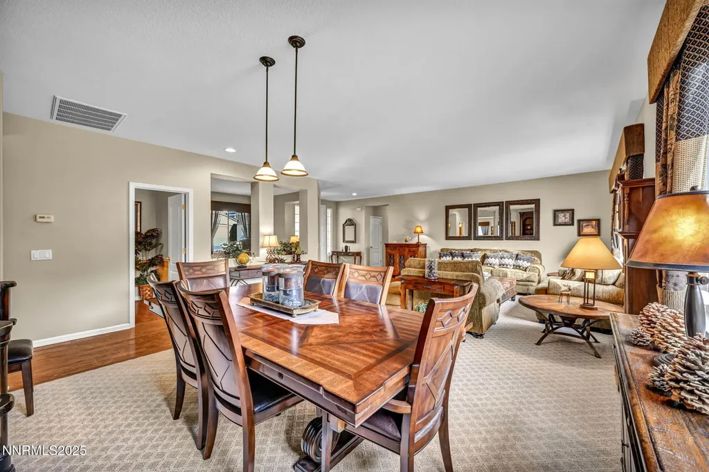 6142 Mia Vista Reno NV 89502
