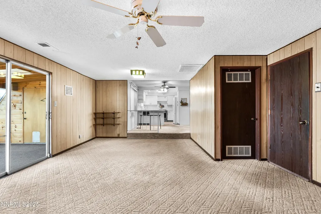 10 Julie Winnemucca NV 89445