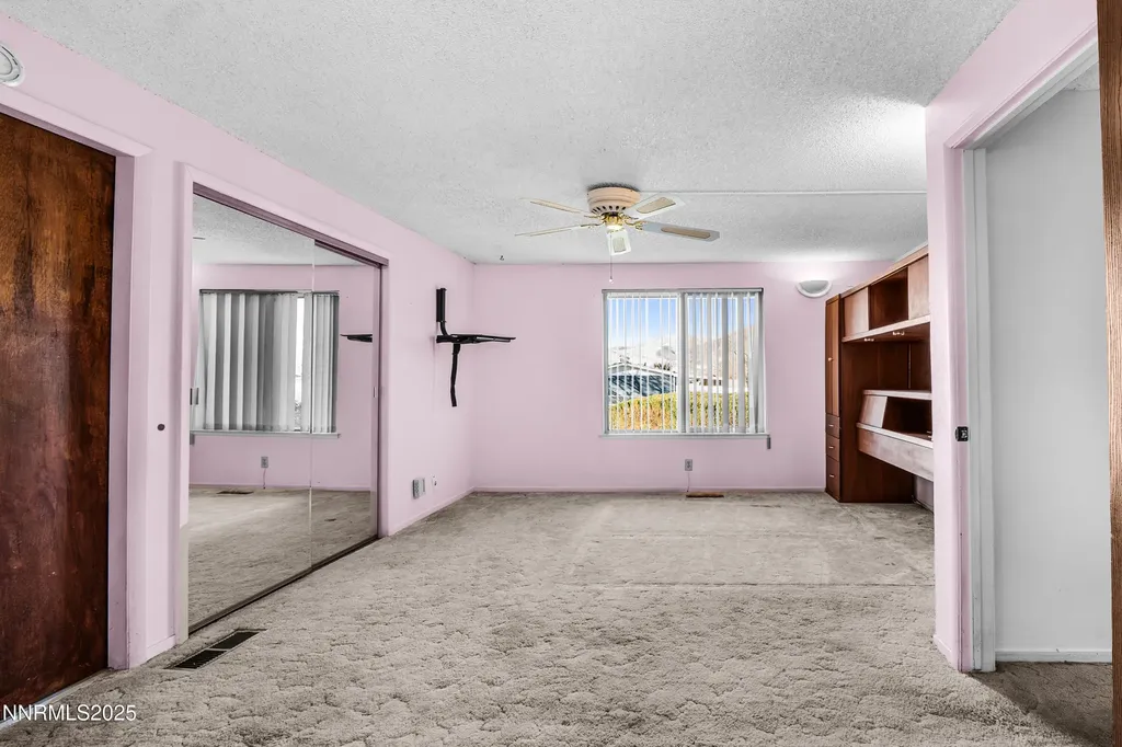 10 Julie Winnemucca NV 89445