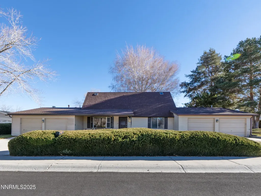 10 Julie Winnemucca NV 89445