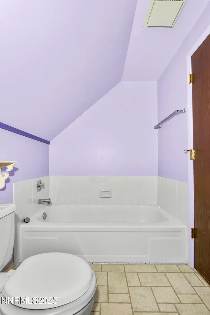10 Julie Winnemucca NV 89445