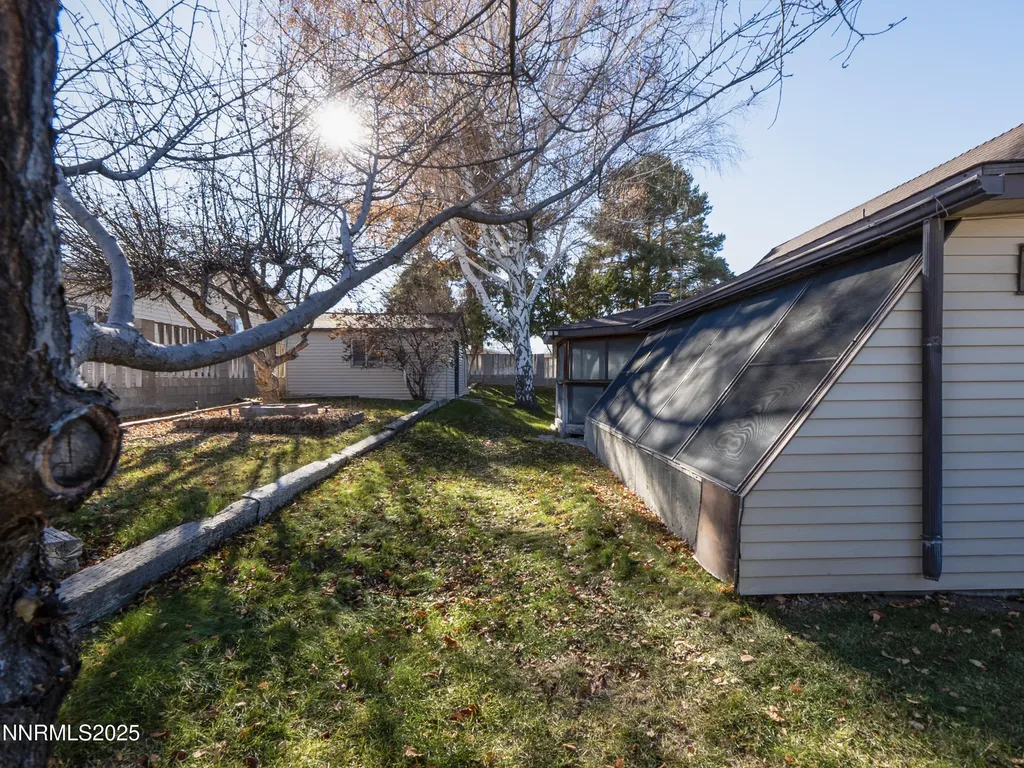 10 Julie Winnemucca NV 89445