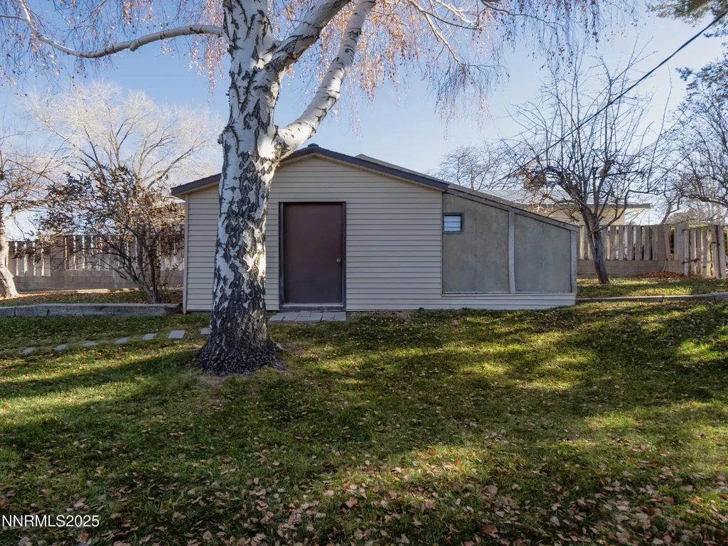 10 Julie Winnemucca NV 89445