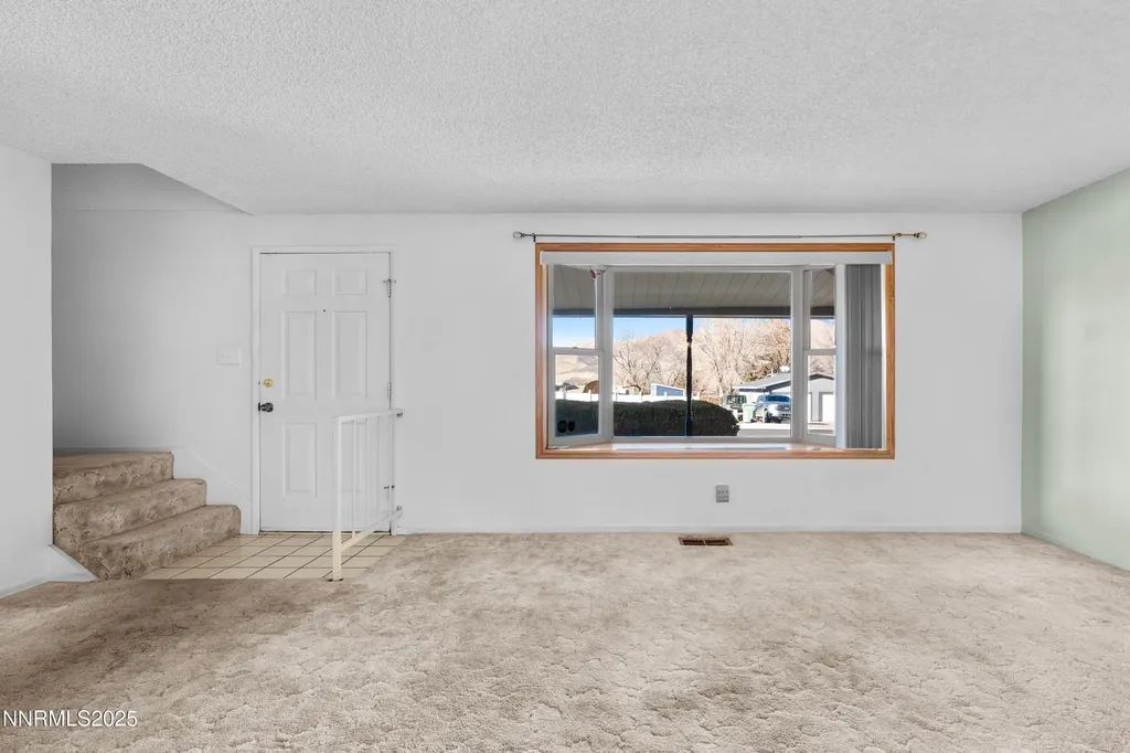 10 Julie Winnemucca NV 89445