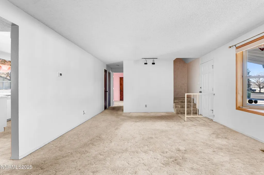 10 Julie Winnemucca NV 89445