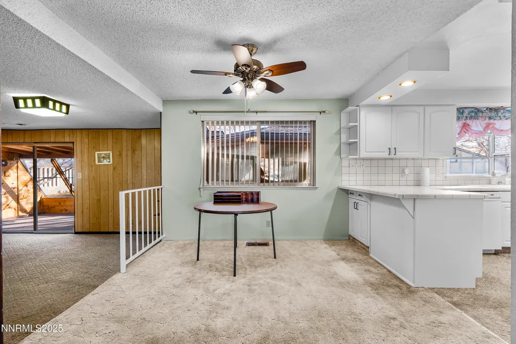 10 Julie Winnemucca NV 89445