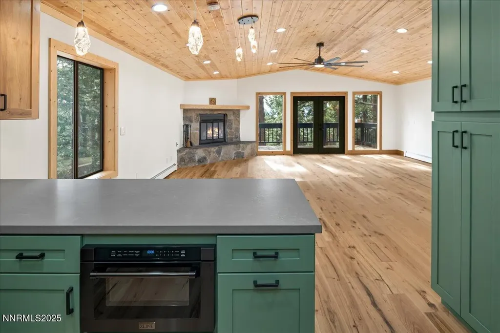 701 Tyner Incline Village NV 89451