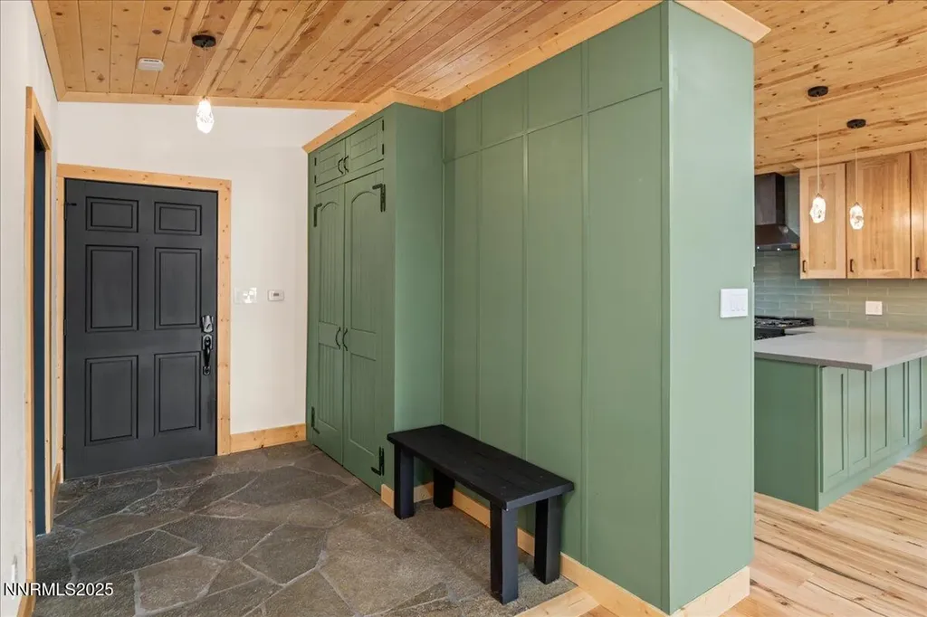 701 Tyner Incline Village NV 89451