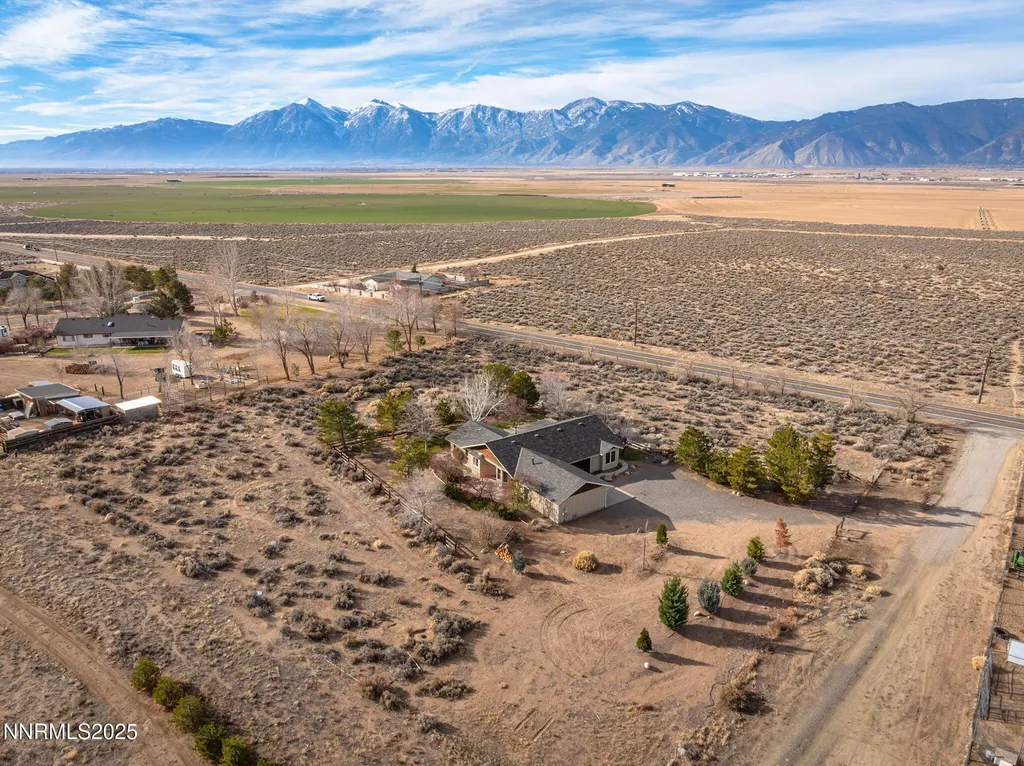 1653 Dees Minden NV 89423