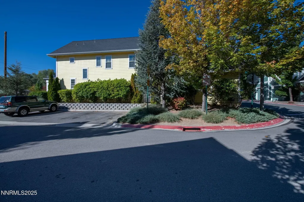 1304 Waterloo Reno NV 89509