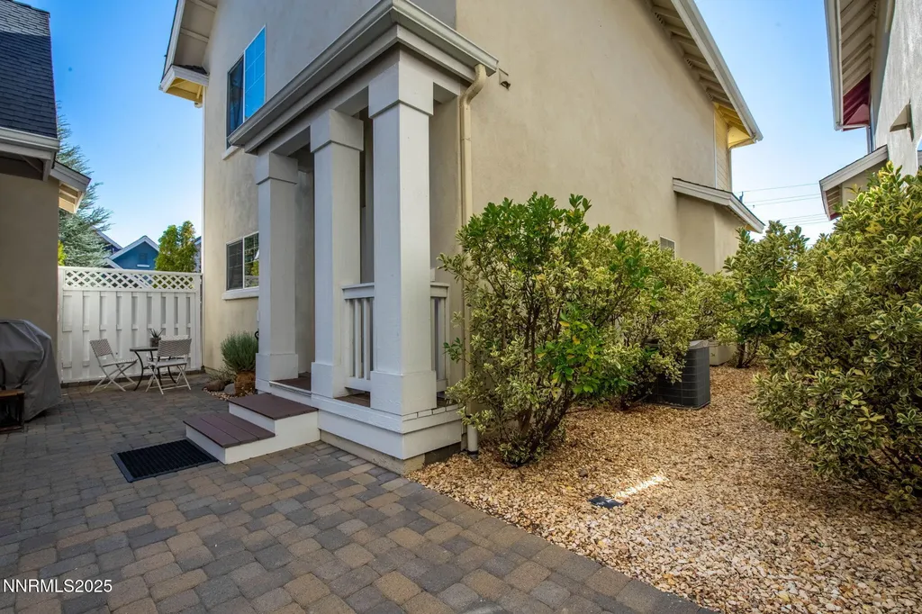 1304 Waterloo Reno NV 89509
