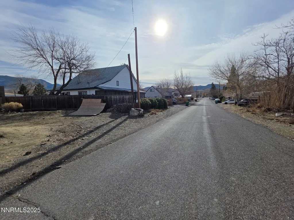 135 River Dayton NV 89403