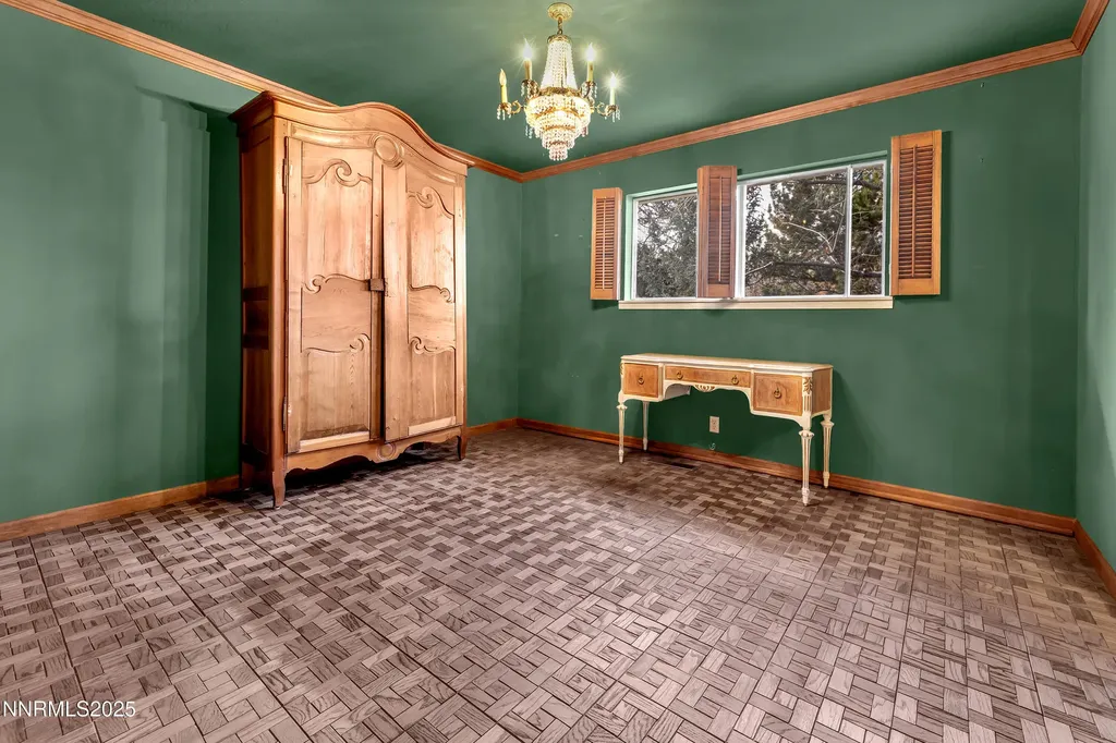 1281 Skyline Reno NV 89509