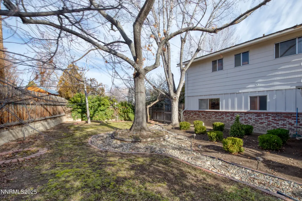1281 Skyline Reno NV 89509