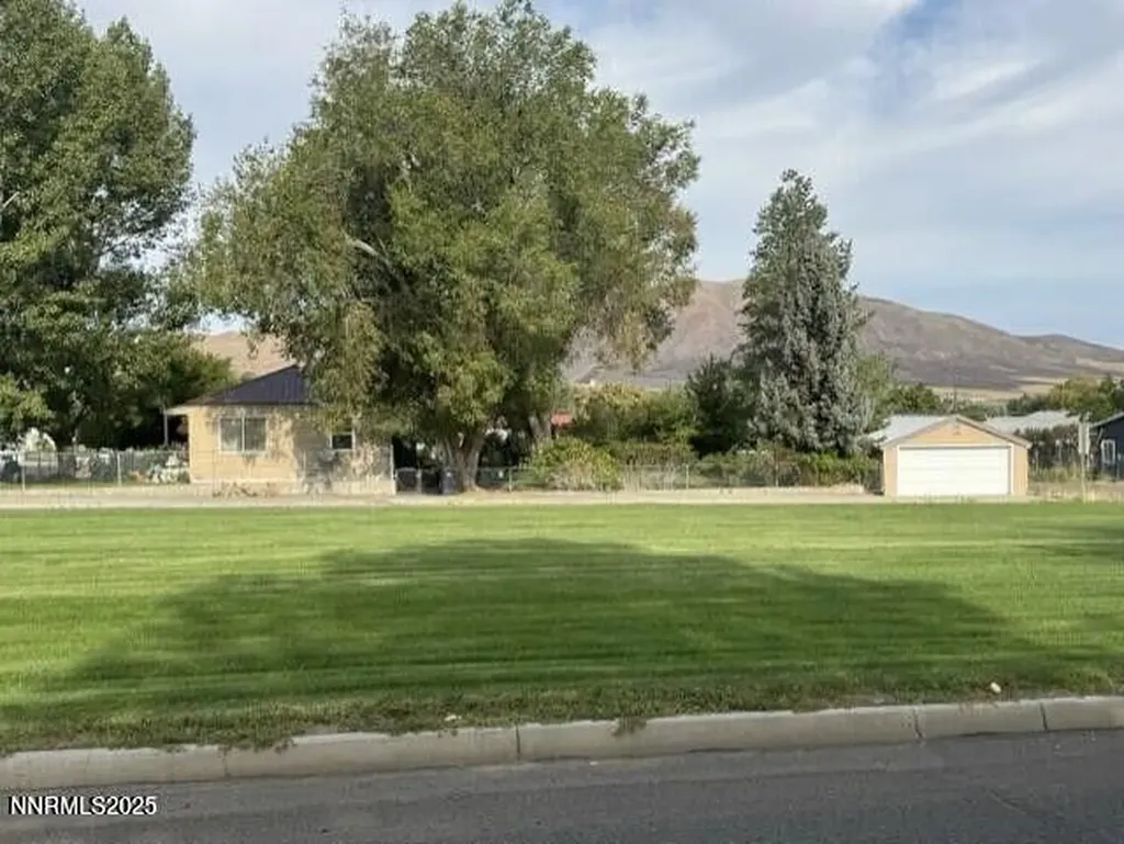 1385 Bridge Winnemucca NV 89445