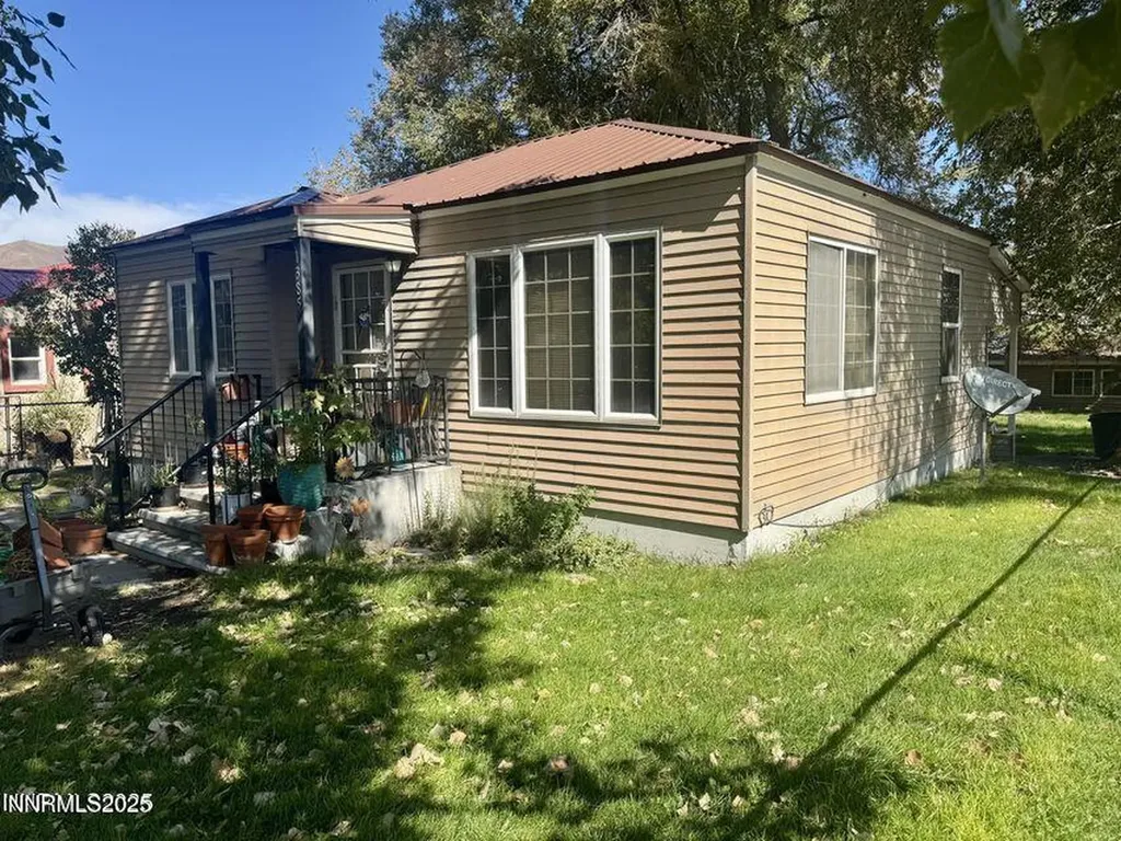 1385 Bridge Winnemucca NV 89445