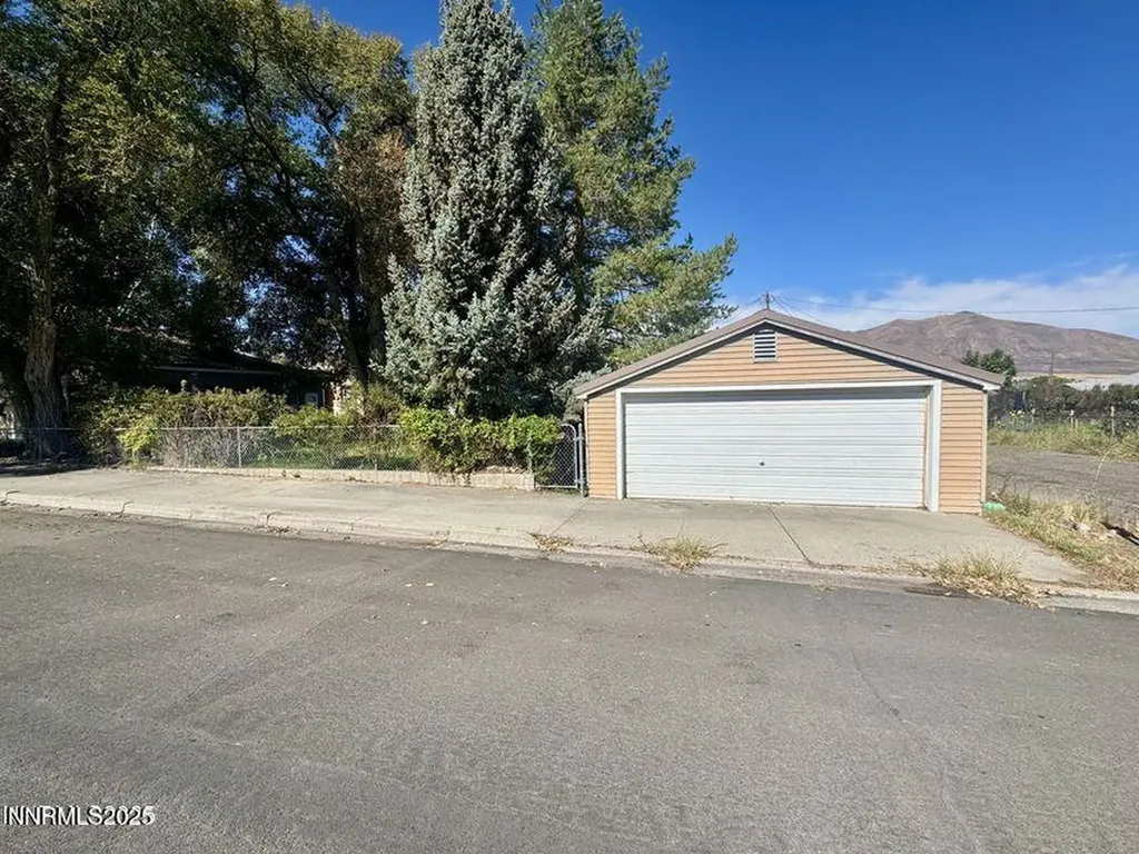 1385 Bridge Winnemucca NV 89445