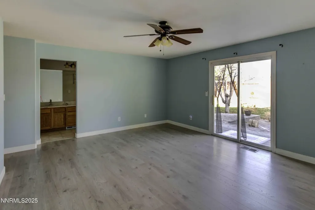 5559 Cornflower Sun Valley NV 89433