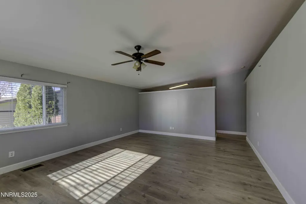 5559 Cornflower Sun Valley NV 89433