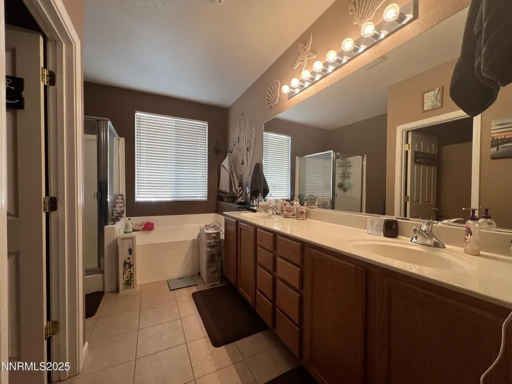 1445 Mountain Rose Fernley NV 89408