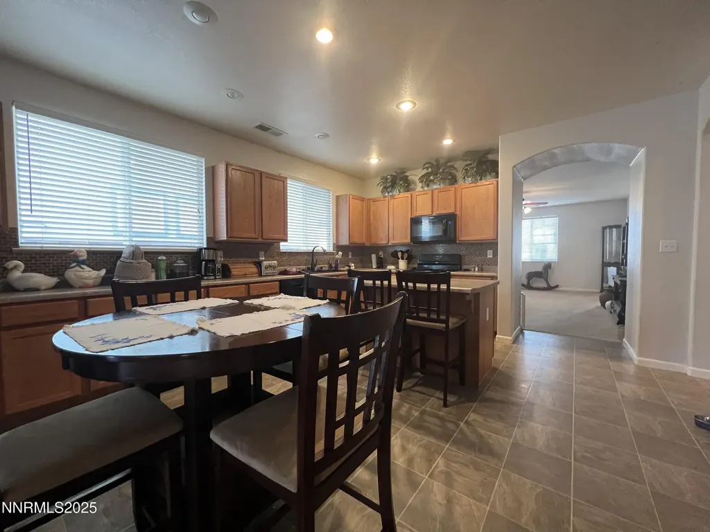 1445 Mountain Rose Fernley NV 89408