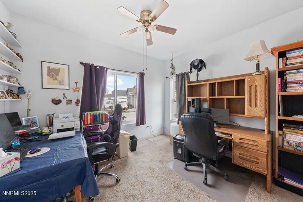 689 Canary Fernley NV 89408