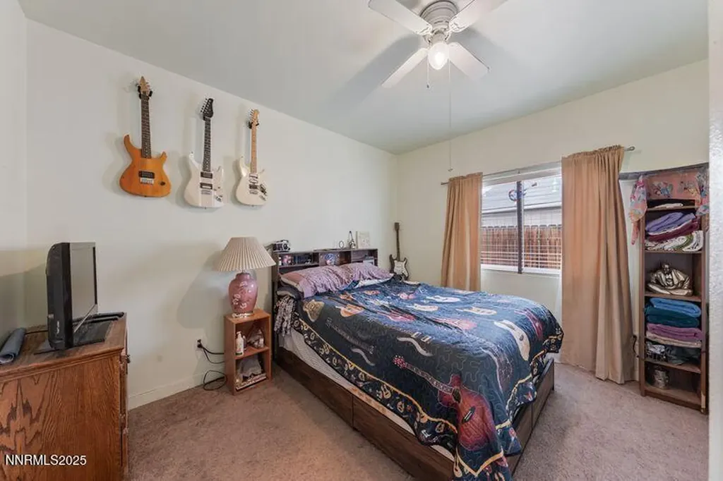 689 Canary Fernley NV 89408