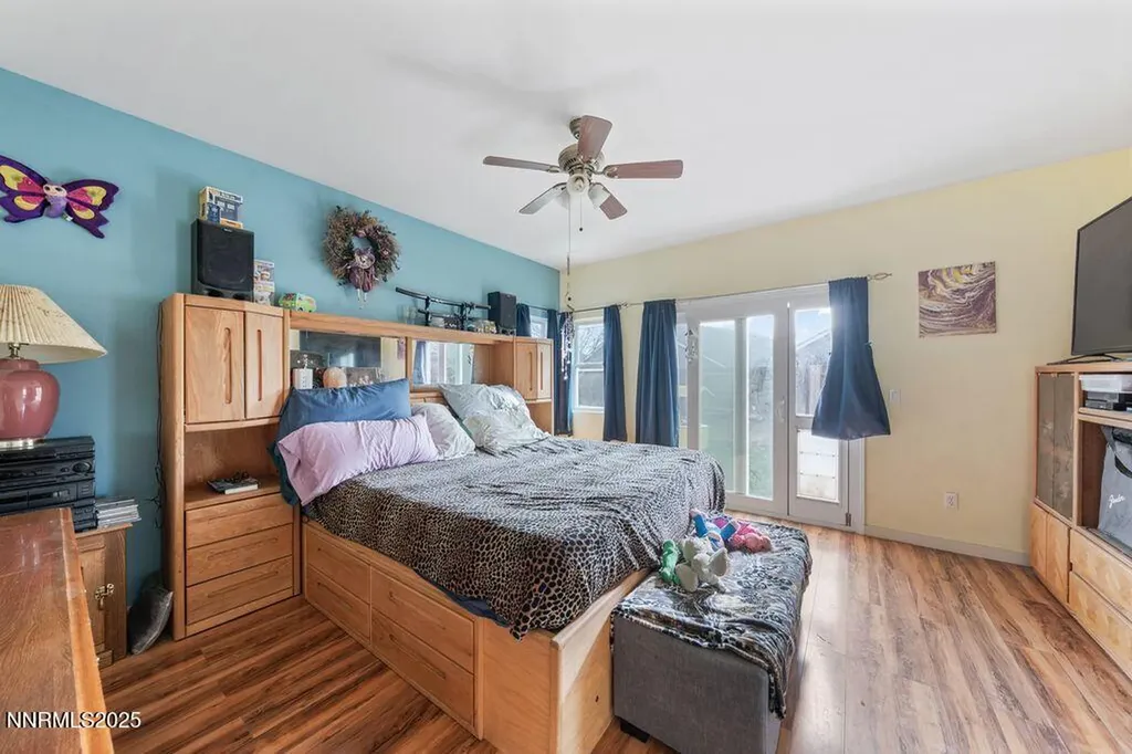 689 Canary Fernley NV 89408